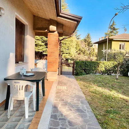 Forest Apt Sirmione Apartmán