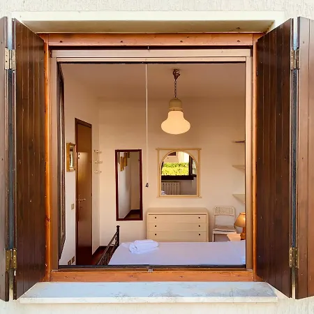 Forest Apt Sirmione