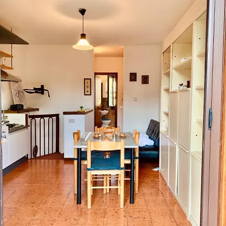 Forest Apt Sirmione